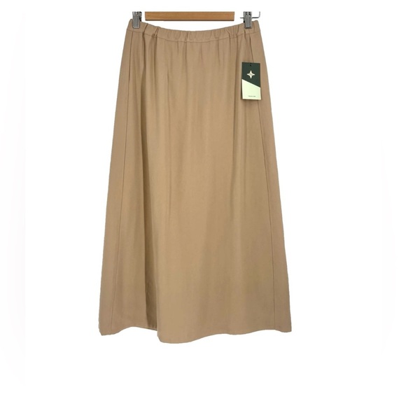 Tuckernuck Khaki Keaton Skirt XS NWT Rayon Blend Midi Neutral Slit Chic - Picture 3 of 9